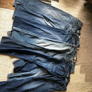 3 pairs of men’s jeans